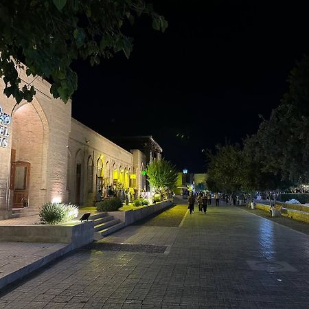 Munis Hotel Bukhara Exterior foto