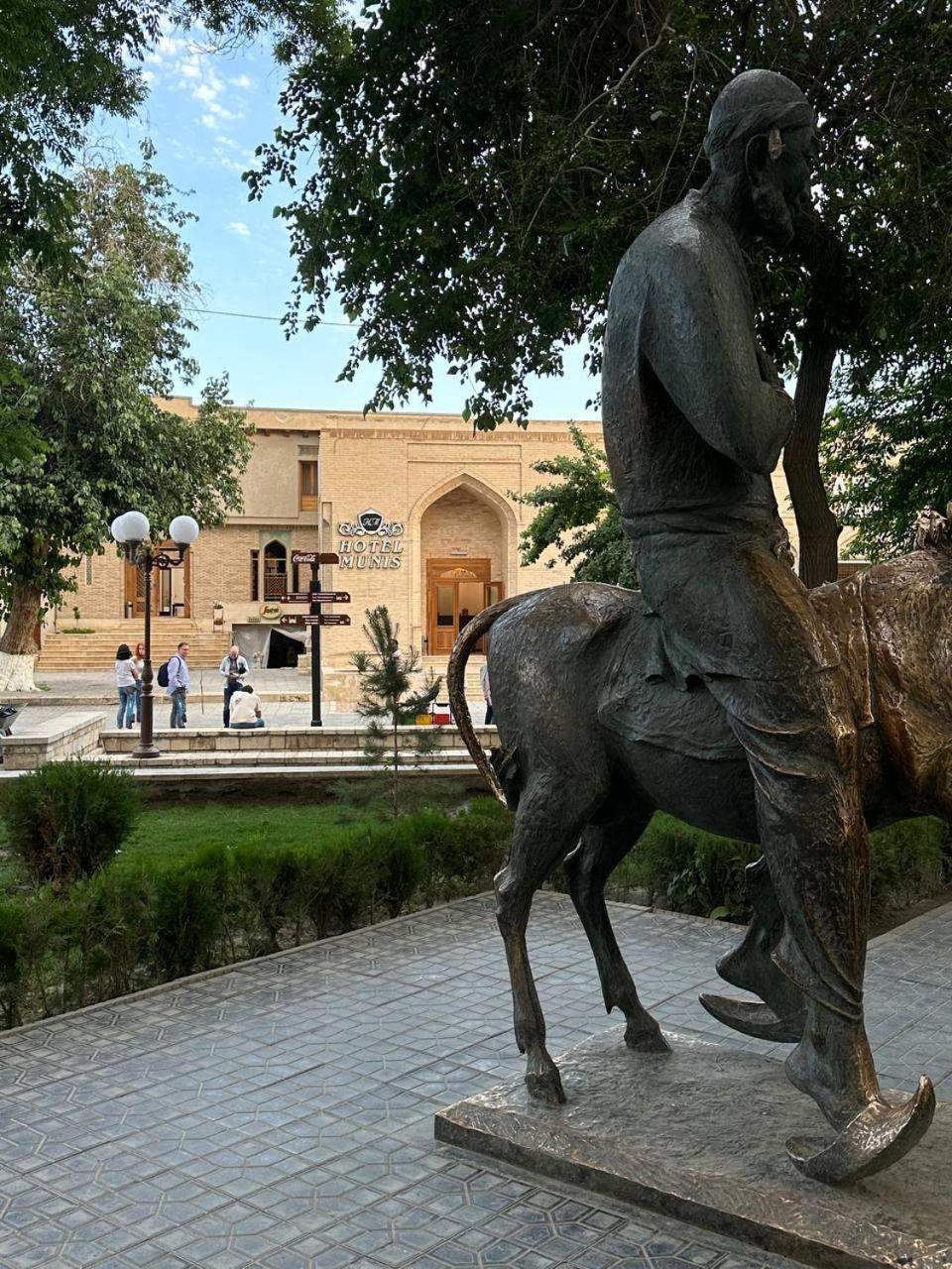 Munis Hotel Bukhara Exterior foto