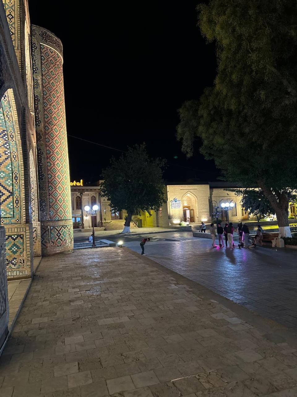 Munis Hotel Bukhara Exterior foto